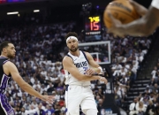 开云体育官网-包含独行侠客场险胜国王，结束连败的词条