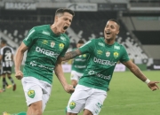 开云体育中国-关于汉堡SV客场苦战，艰难逼平对手的信息