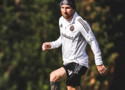 开云体育登录-梅西高效出击，带领球队获胜晋级