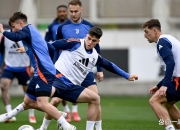 开云体育登录-欧冠半决赛对阵出炉，豪门之间正面交锋