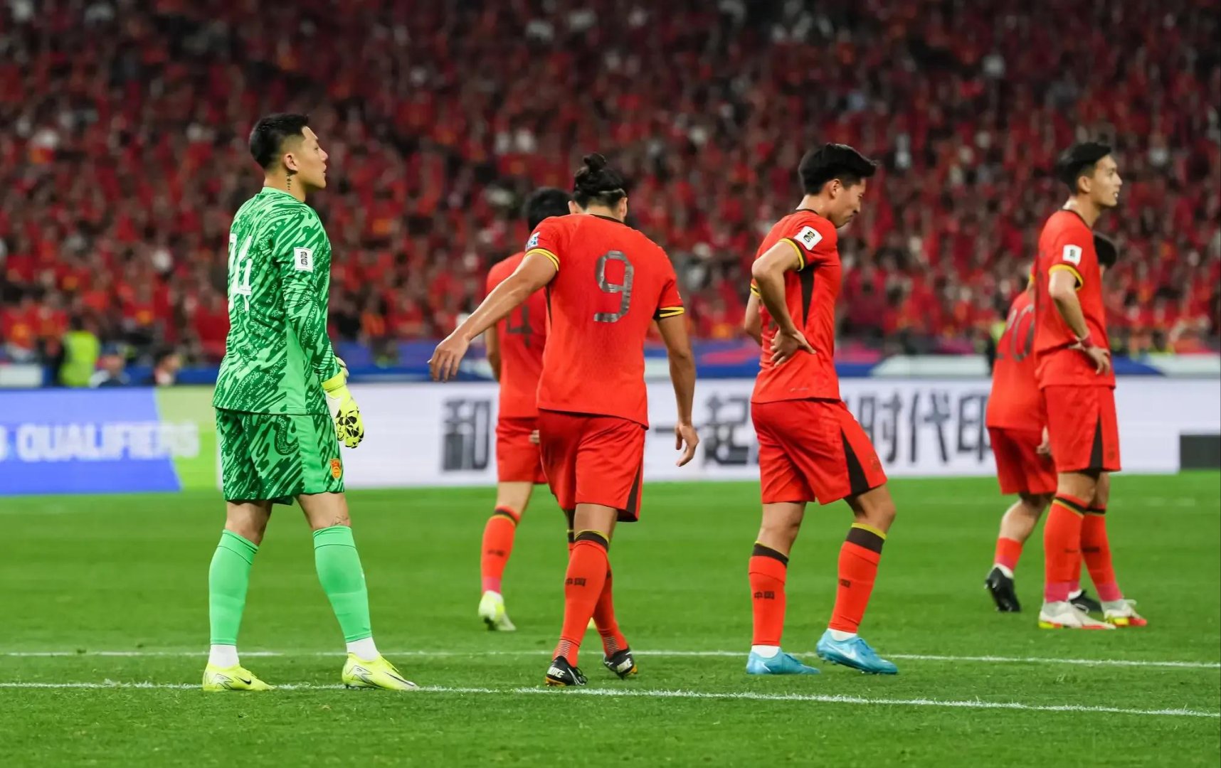 日本球队一球小胜沙特球队，紧追榜首的简单介绍