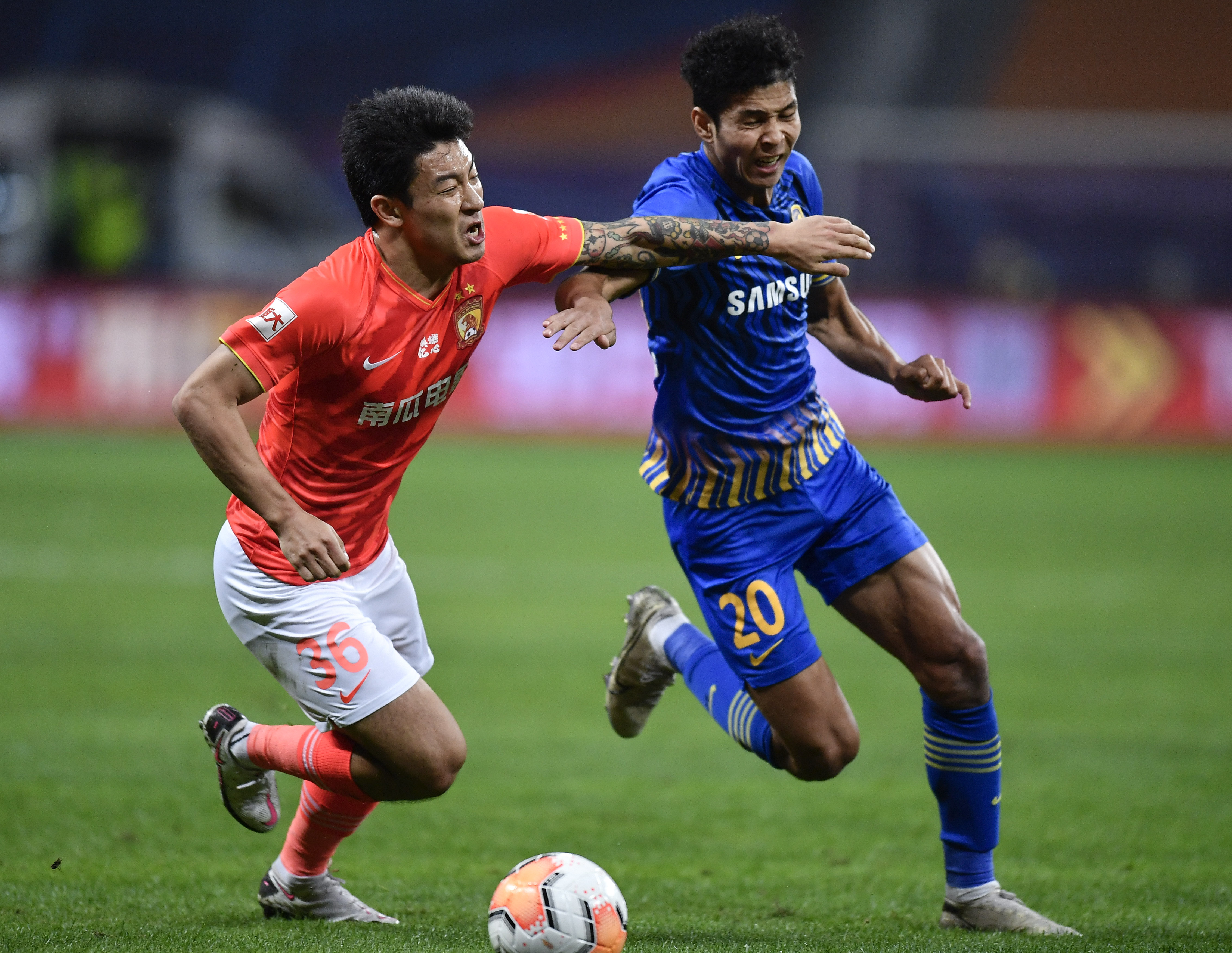 江苏苏宁凭借一粒进球力克河北华夏幸福的简单介绍 江苏苏宁凭借一粒进球力克河北华夏幸福的简单介绍