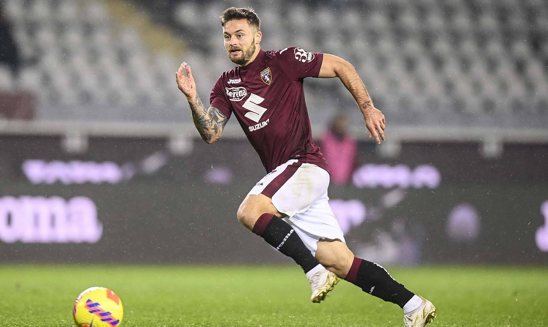 法兰克福遭遇失利,积分榜降至中游 法兰克福遭遇失利,积分榜降至中游