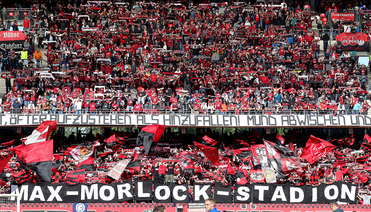 埃弗顿新主帅备战新赛季,全队汇聚备战的简单介绍 埃弗顿新主帅备战新赛季,全队汇聚备战的简单介绍