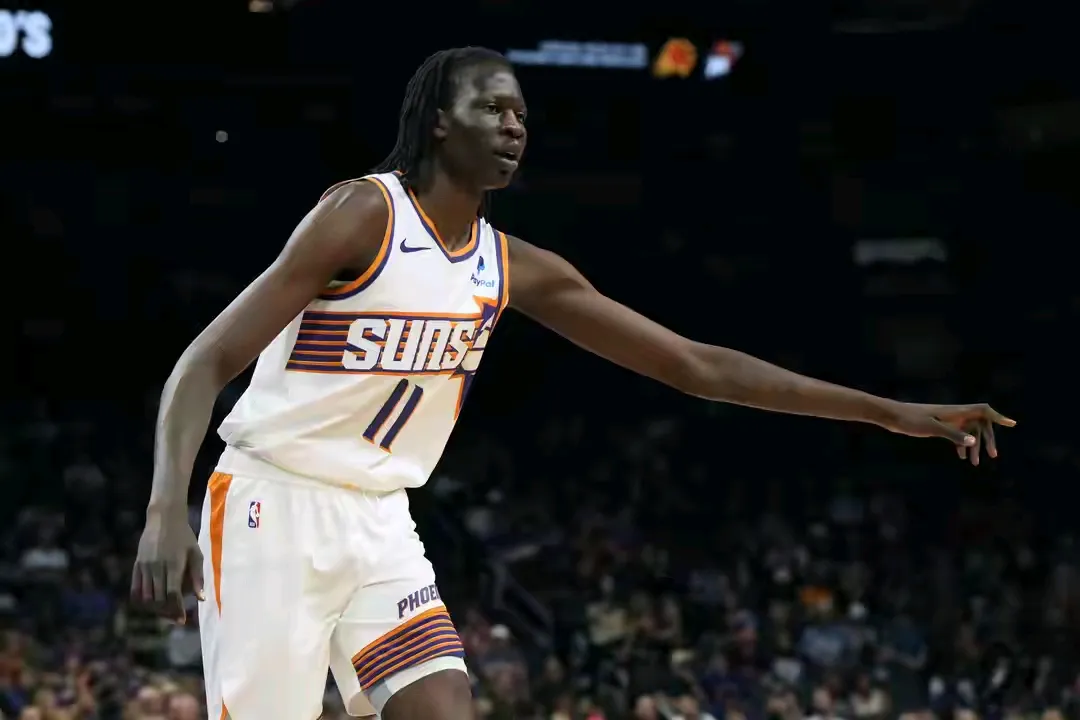 关于波兰乒乓球队横扫法国乒乓球队，波尔完成帽子戏法的信息