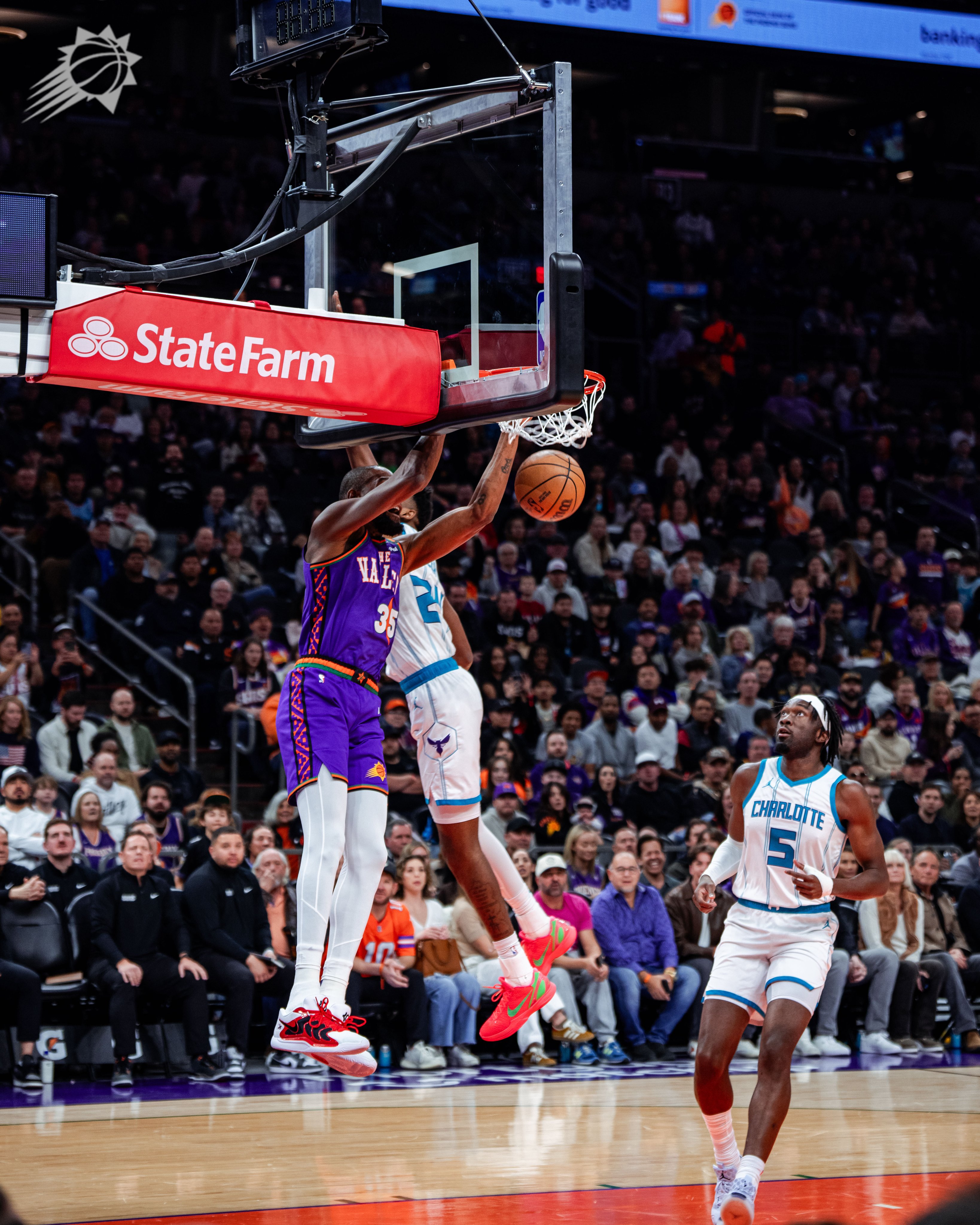 关于波兰男篮完胜凯尔特人B队，麦科勒姆关键制胜的信息