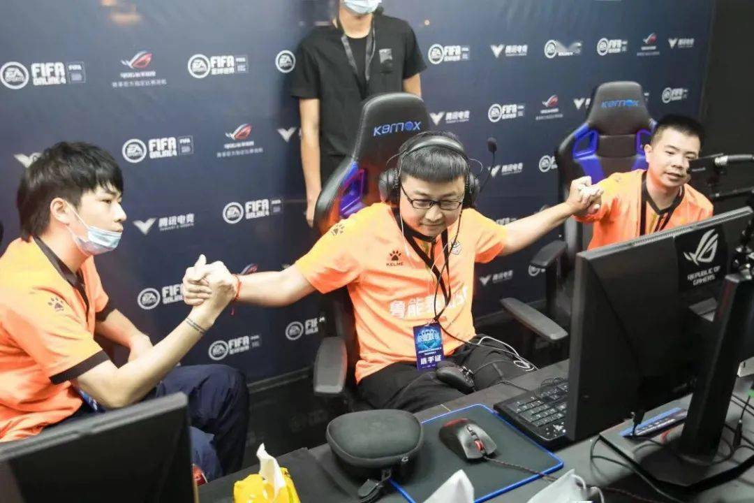 FIFA电竞选手赛后落泪，背后故事感人的简单介绍